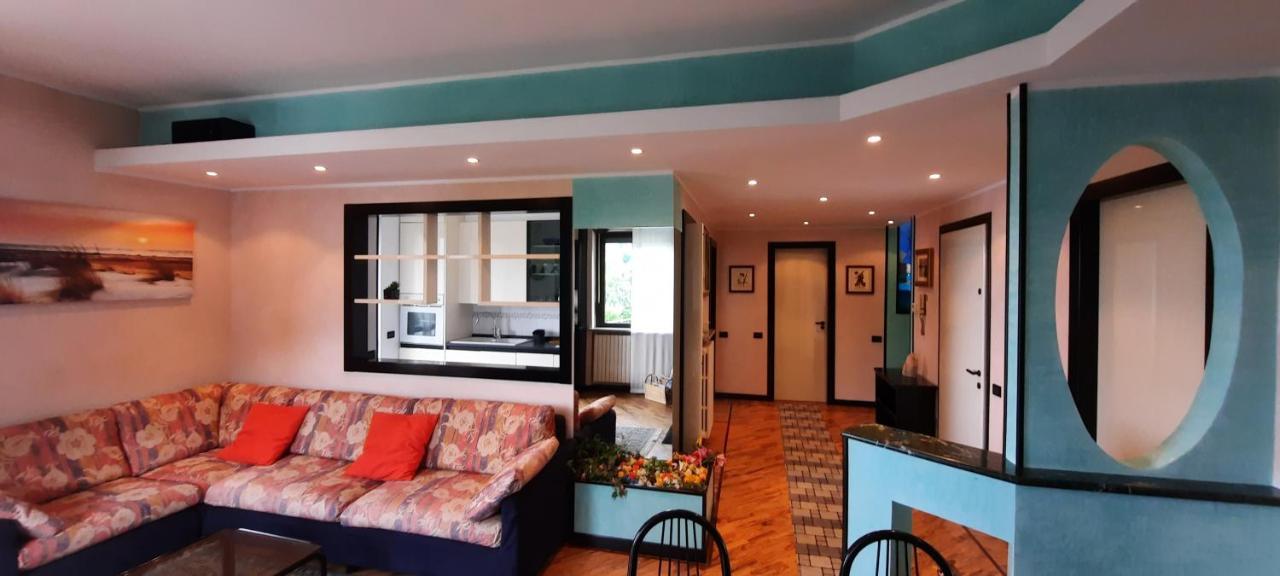 Carenno La Terrazza Casa Vacanza מראה חיצוני תמונה